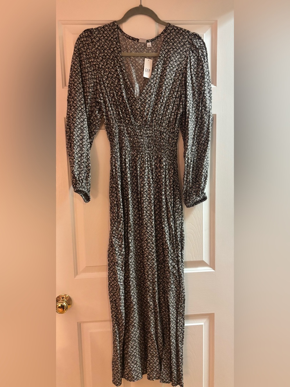 GAP Black & White Floral Printed Long Sleeve Dress, Size S, NWT